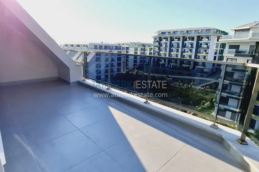 Purchase  3+1 penthouse duplex with sea view - Kargicak, Alanya 36 