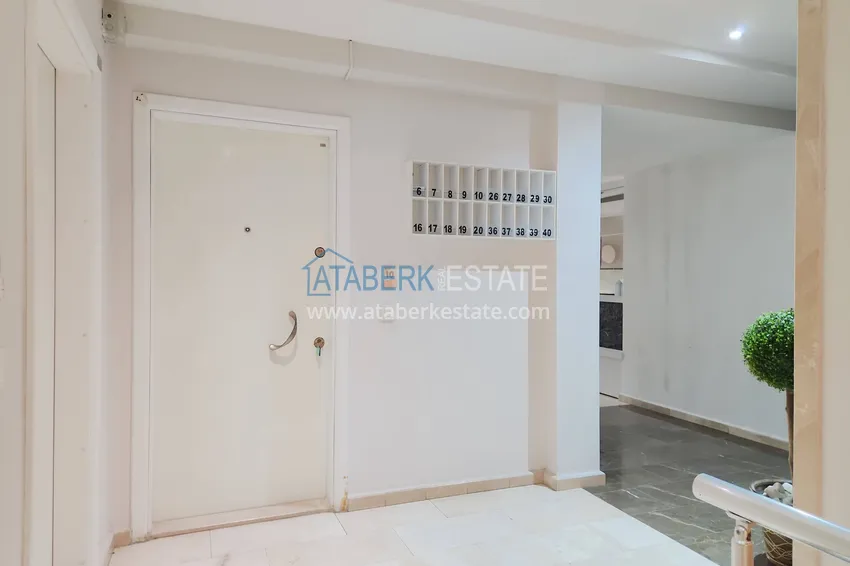 Purchase  1+1 apartment with furniture and a glazed balcony in Oba, Alanya - 5 minutes from the sea 1 