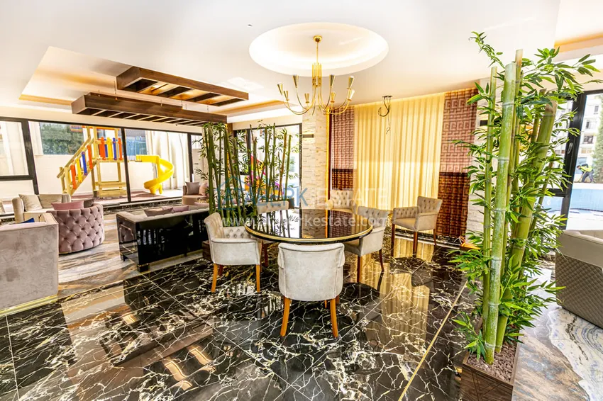 4+1 penthouse duplex with furniture in a luxury complex — Mahmutlar, Alanya 14 