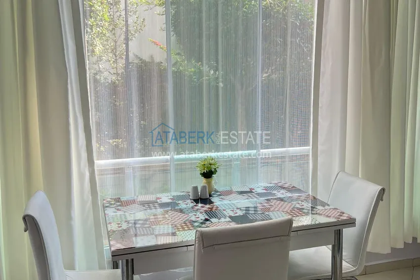 Purchase  1+1 apartment with furniture and a glazed balcony in Oba, Alanya - 5 minutes from the sea 15 