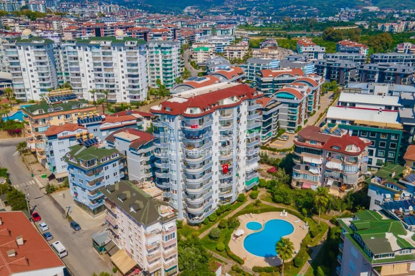 Three-room apartment with furniture in Alanya, Cikcilli district 1 