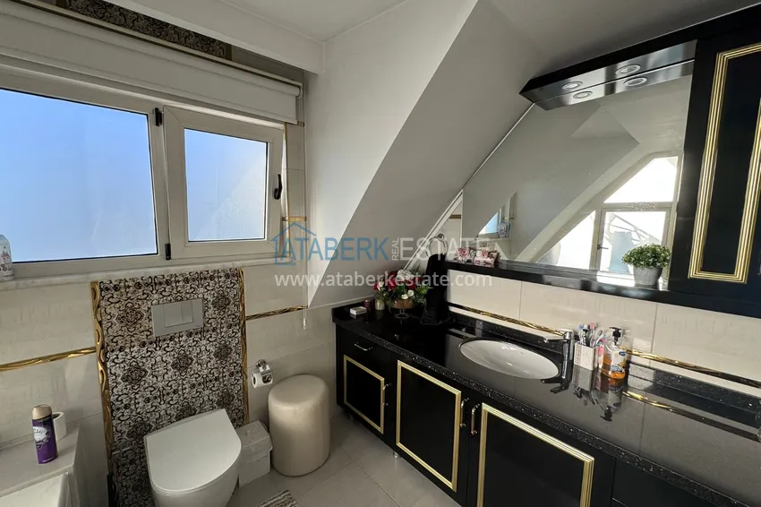 Purchase  4+1 penthouse duplex with furniture in a luxury complex — Mahmutlar, Alanya 26 