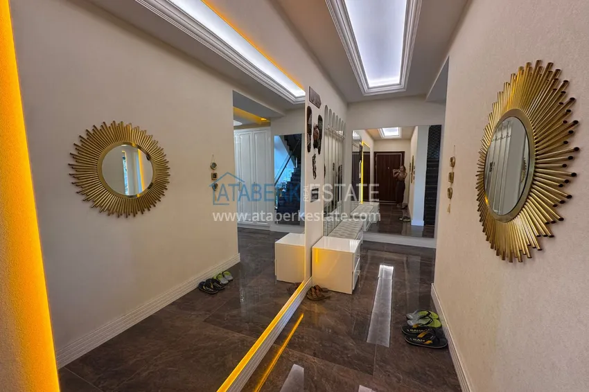 Purchase  4+1 penthouse duplex with furniture in a luxury complex — Mahmutlar, Alanya 3 