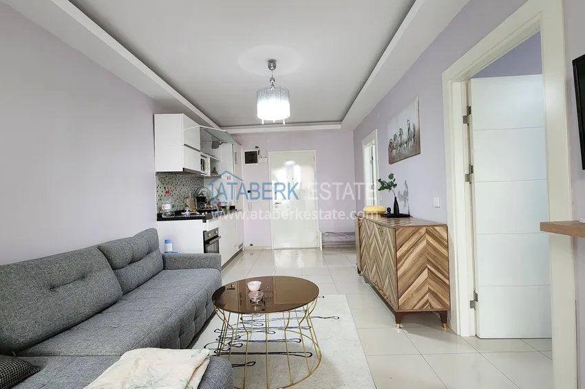 Purchase  1+1 apartment with furniture and a glazed balcony in Oba, Alanya - 5 minutes from the sea 7 