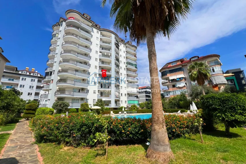 Three-room apartment with furniture in Alanya, Cikcilli district 8 