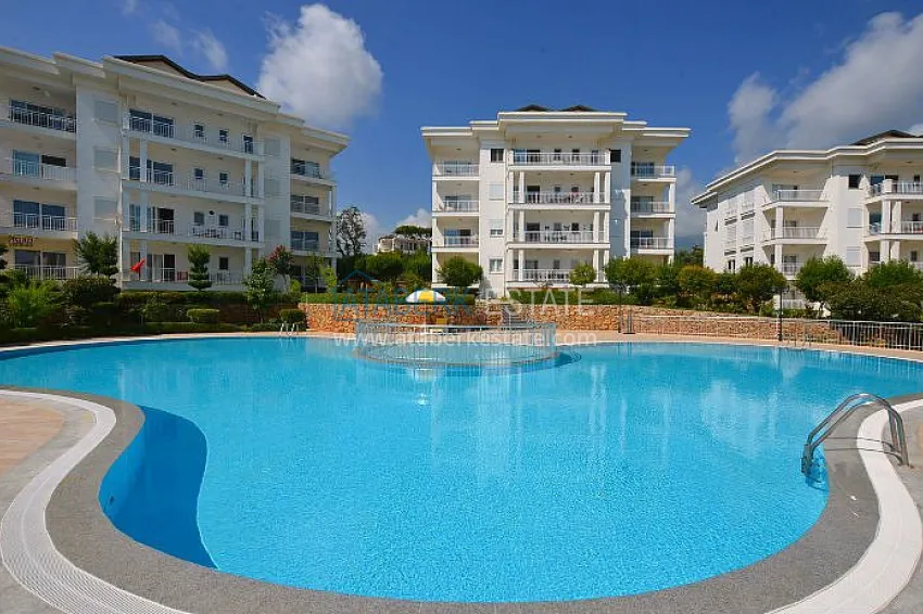 3+1 duplex penthouse in Oba, Alanya. Suitable for citizenship and residence permits 1 