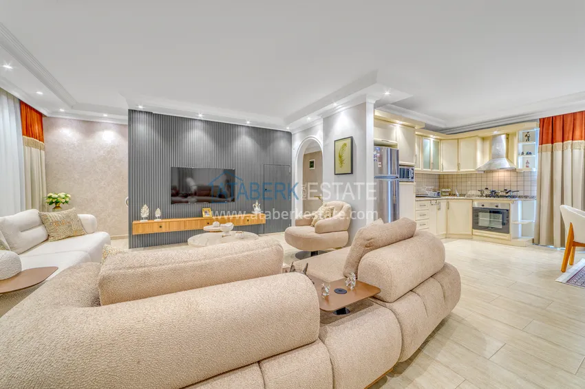 Purchase 4+1 duplex in Alanya, Oba district - with a designer interior, suitable for a residence permit 9 