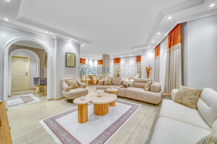 Purchase 4+1 duplex in Alanya, Oba district - with a designer interior, suitable for a residence permit 14 