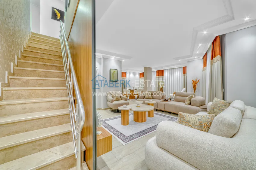 Purchase 4+1 duplex in Alanya, Oba district - with a designer interior, suitable for a residence permit 16 