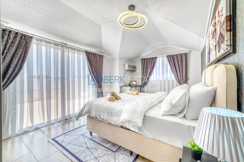 Purchase 4+1 duplex in Alanya, Oba district - with a designer interior, suitable for a residence permit 41 