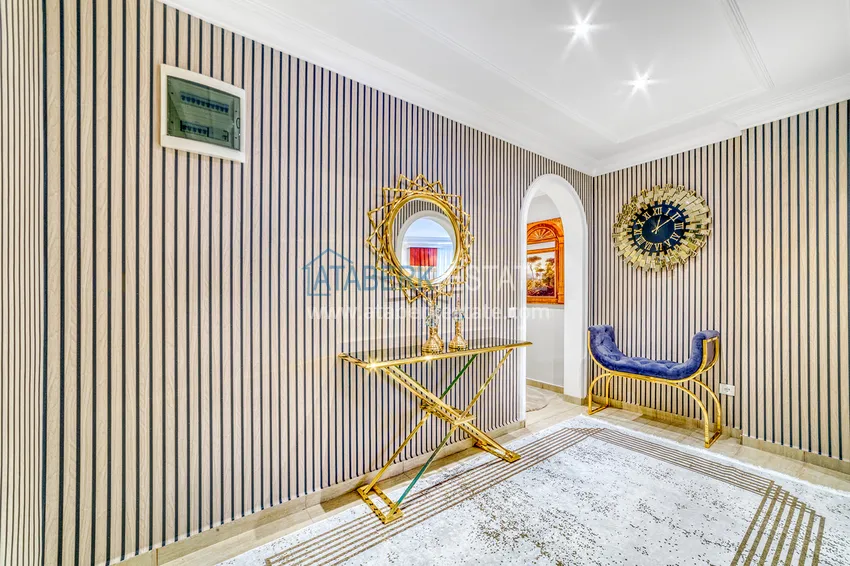 Purchase 4+1 duplex in Alanya, Oba district - with a designer interior, suitable for a residence permit 2 