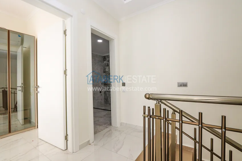 Purchase 2+1 duplex with furniture in a modern residential complex - Upper Oba, Alanya. Suitable for obtaining a residence permit 16 