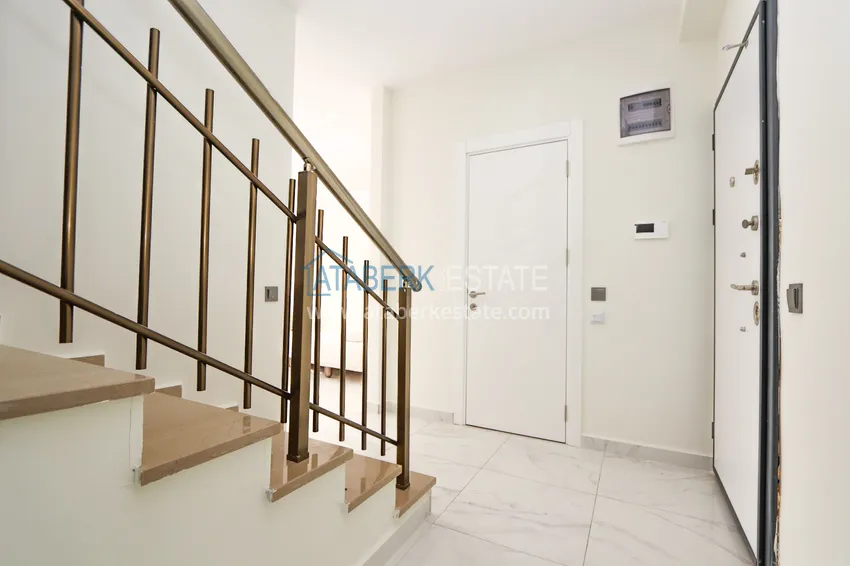 Purchase 2+1 duplex with furniture in a modern residential complex - Upper Oba, Alanya. Suitable for obtaining a residence permit 2 