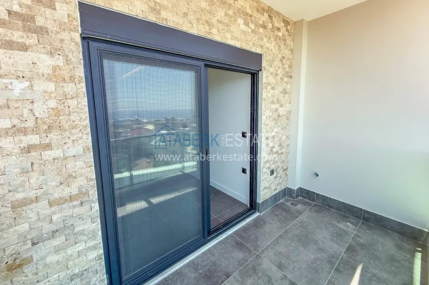 Purchase Modern apartments and penthouses with sea views in Avsallar, Alanya - 2-year installment plan 17 