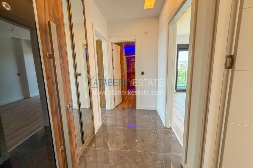 Purchase Modern apartments and penthouses with sea views in Avsallar, Alanya - 2-year installment plan 1 