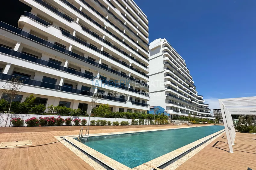 Apartments from investors at a bargain price in Antalya - Altintash district 1 