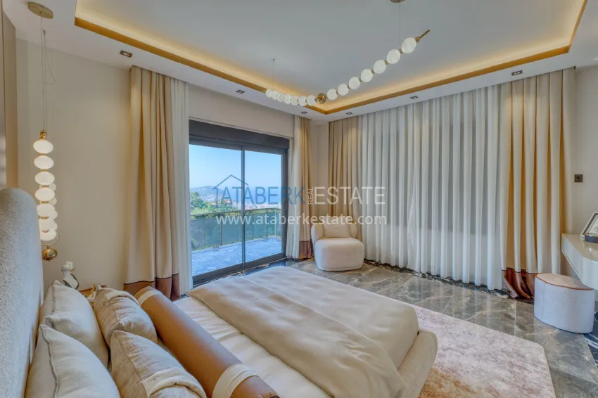 Purchase Luxury villa with pool and panoramic views — Alanya, Bektash. Suitable for citizenship 34 