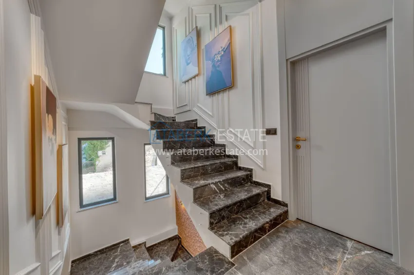 Purchase Luxury villa with pool and panoramic views — Alanya, Bektash. Suitable for citizenship 37 