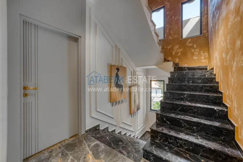 Purchase Luxury villa with pool and panoramic views — Alanya, Bektash. Suitable for citizenship 38 