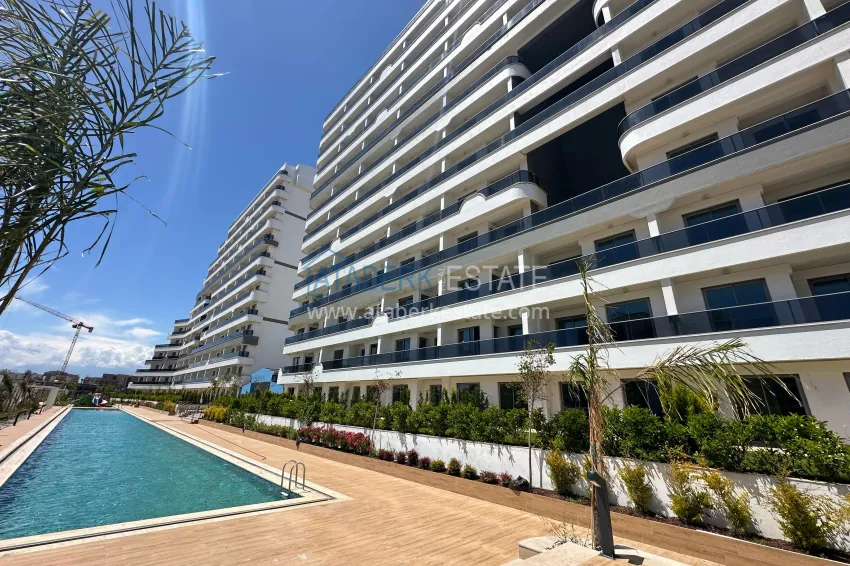 Apartments from an investor in a complex with original architecture under construction — Antalya, Altintash 6 