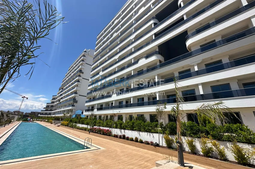 Apartments from investors at a bargain price in Antalya - Altintash district 6 