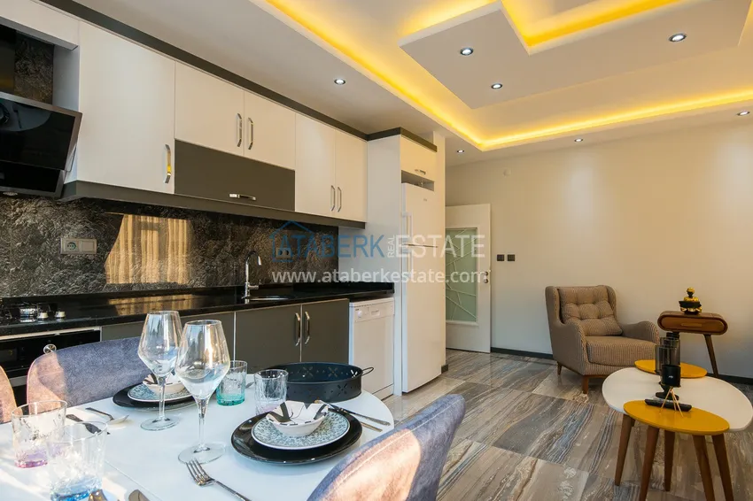 Purchase  Ready-made housing in the center of Alanya, for a residence permit — a one-bedroom apartment with furniture and mountain views 6 
