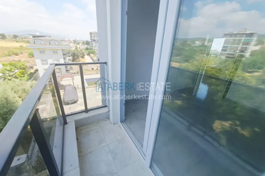 Purchase 1+1 apartment with two balconies and fine finishing in Alanya, Avsallar district 11 