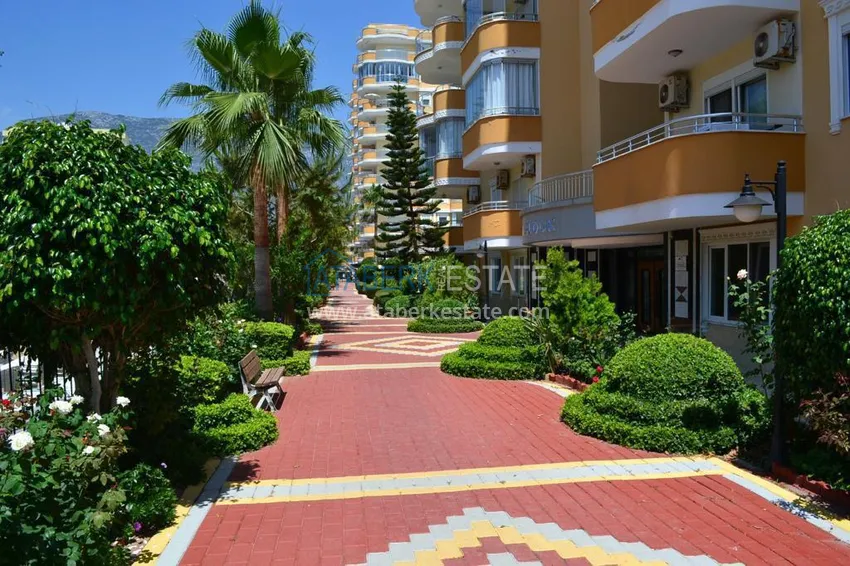 2+1 apartment with furniture and sea view in a complex on the beachfront — Mahmutlar, Alanya 18 