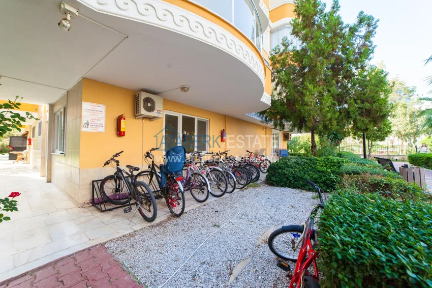 2+1 apartment with furniture and sea view in a complex on the beachfront — Mahmutlar, Alanya 19 