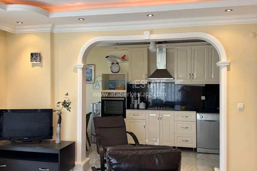 Purchase  2+1 apartment with furniture and sea view in a complex on the beachfront — Mahmutlar, Alanya 5 