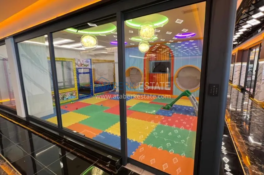 Turnkey one-bedroom apartment with two glazed balconies in a prestigious complex - Mahmutlar, Alanya 11