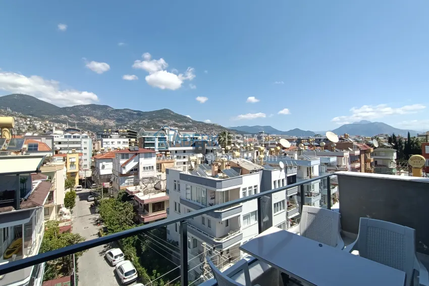 Purchase  Duplex penthouse in the center of Alanya — with mountain views, 250 meters from the beach 14 