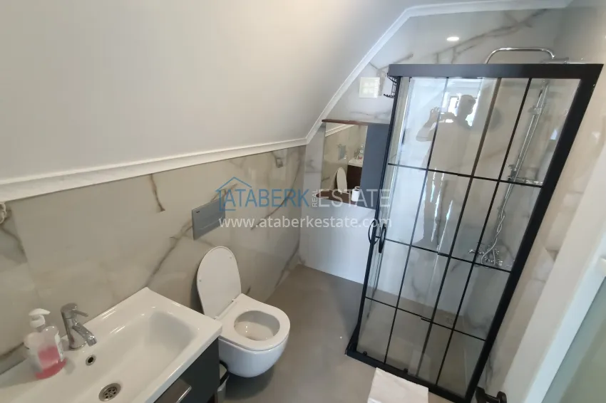 Purchase  Duplex penthouse in the center of Alanya — with mountain views, 250 meters from the beach 8 