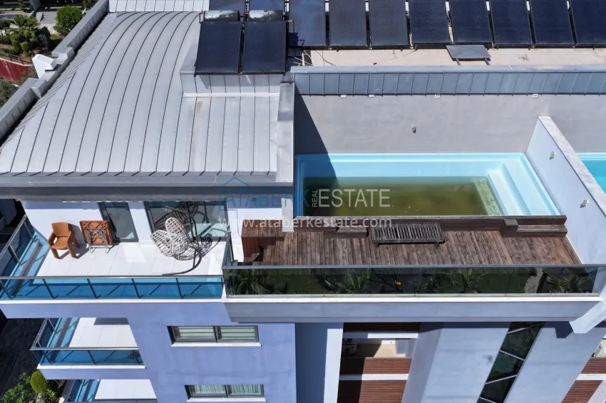 Purchase 3+1 penthouse with private pool on the terrace in Kargicak - premium class and panoramic views 2 