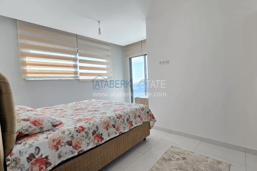 Purchase 3+1 penthouse with private pool on the terrace in Kargicak - premium class and panoramic views 15 