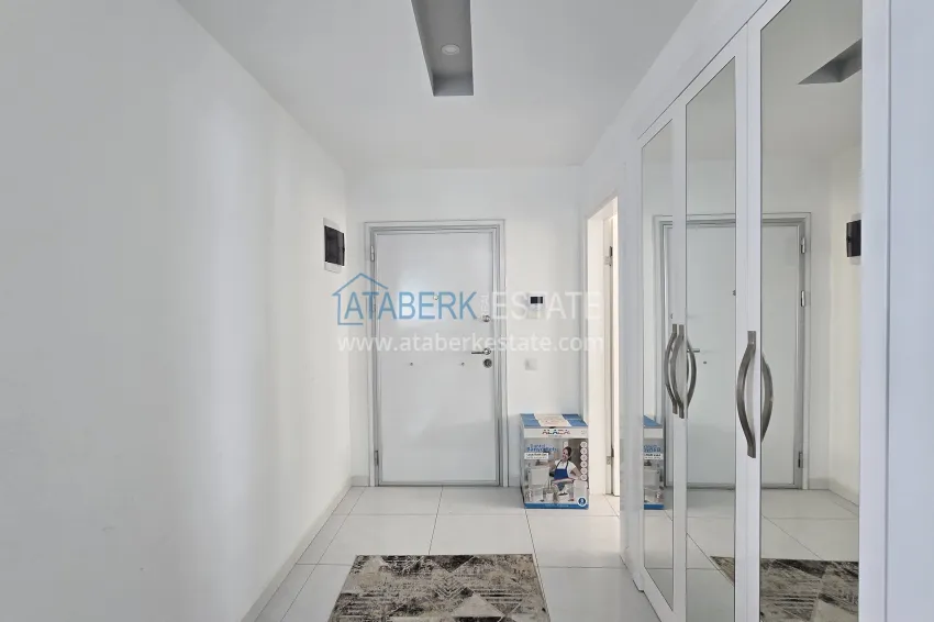 Purchase 3+1 penthouse with private pool on the terrace in Kargicak - premium class and panoramic views 4 