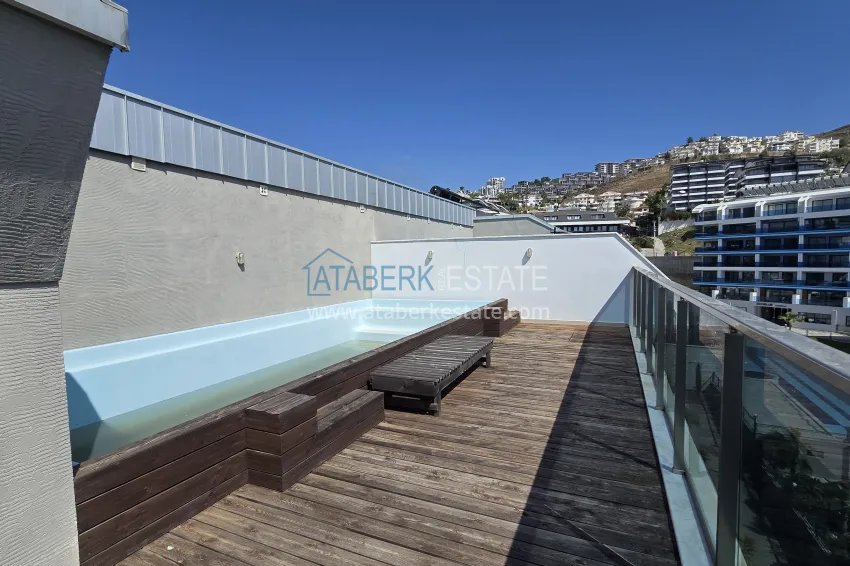 Purchase 3+1 penthouse with private pool on the terrace in Kargicak - premium class and panoramic views 28 
