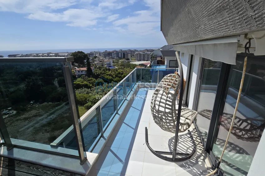 Purchase 3+1 penthouse with private pool on the terrace in Kargicak - premium class and panoramic views 31 