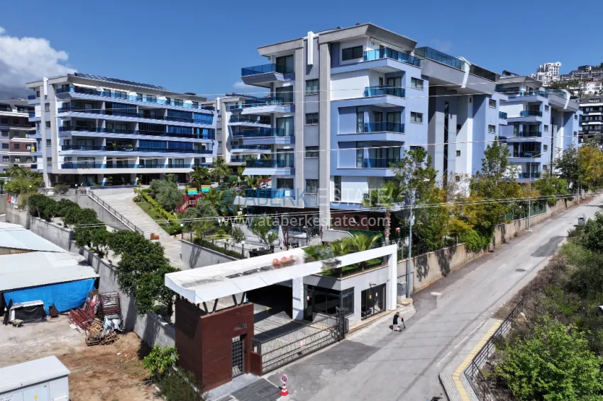 3+1 penthouse with private pool on the terrace in Kargicak - premium class and panoramic views 6 