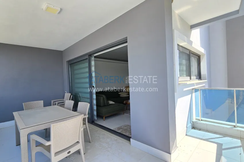 Purchase 3+1 penthouse with private pool on the terrace in Kargicak - premium class and panoramic views 10 