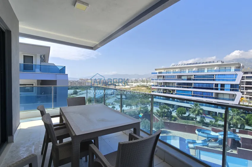 Purchase 3+1 penthouse with private pool on the terrace in Kargicak - premium class and panoramic views 11 