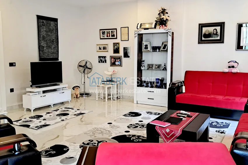 Purchase  2+1 apartment with a separate kitchen and a glazed balcony in the center of Alanya — furniture suitable for a residence permit 7 