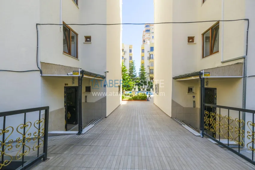 Apartment 1+1 in the center of Mahmutlar from the owner — furnished, with a glazed balcony, 250 m from the sea 9 