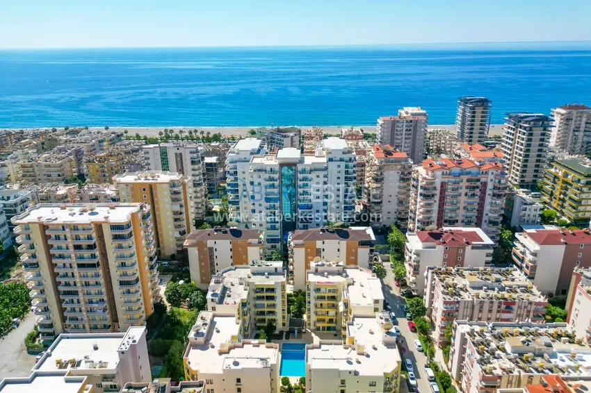 Apartment 1+1 in the center of Mahmutlar from the owner — furnished, with a glazed balcony, 250 m from the sea 3 