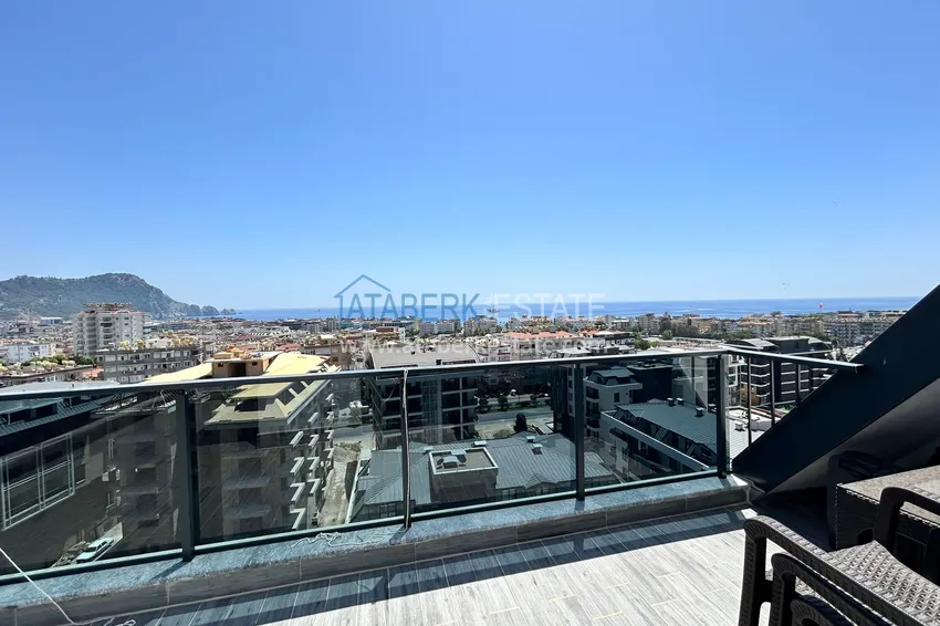 Purchase  2+1 penthouse duplex with sea and mountain views in the center of Alanya 18 