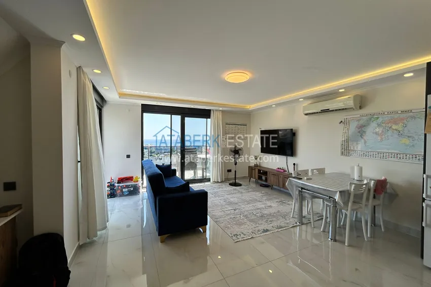 Purchase  2+1 penthouse duplex with sea and mountain views in the center of Alanya 5 