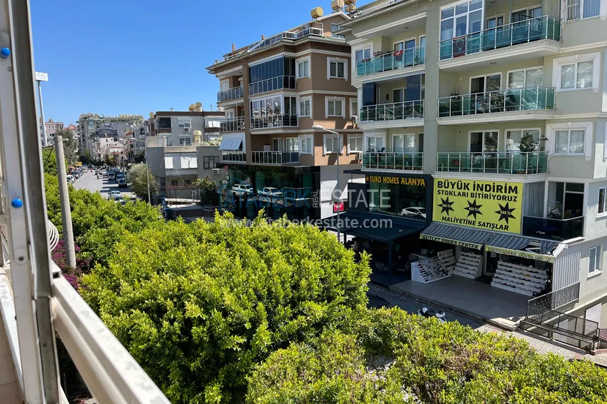 Purchase Furnished 1+1 apartment in the center of Alanya, for a residence permit — Cleopatra beach area 10