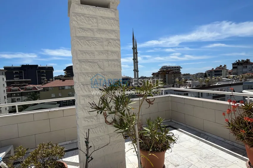 Furnished 1+1 apartment in the center of Alanya, for a residence permit — Cleopatra beach area 12