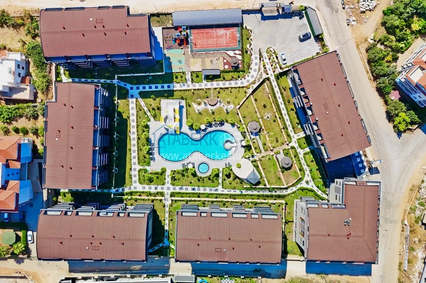 Newly furnished 1+1 apartment in a comfort-class residence in Oba, Alanya 3 