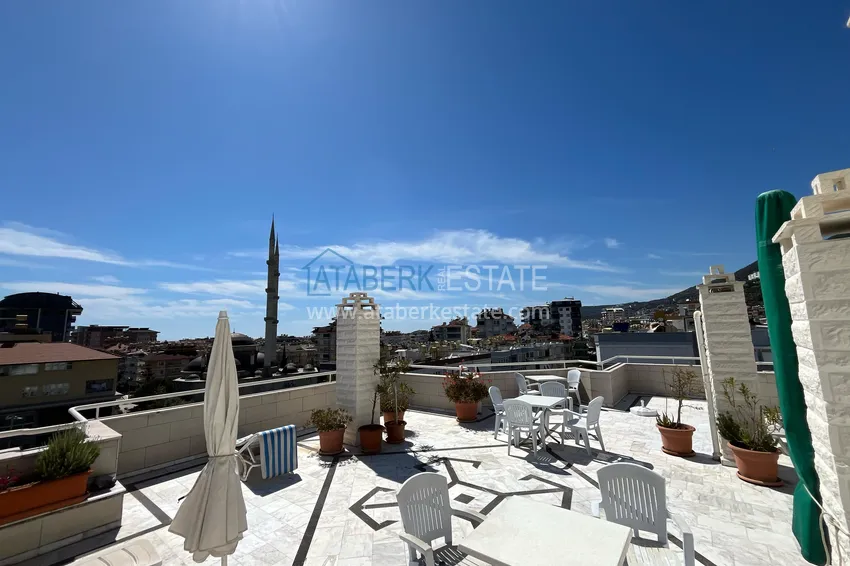 Furnished 1+1 apartment in the center of Alanya, for a residence permit — Cleopatra beach area 8